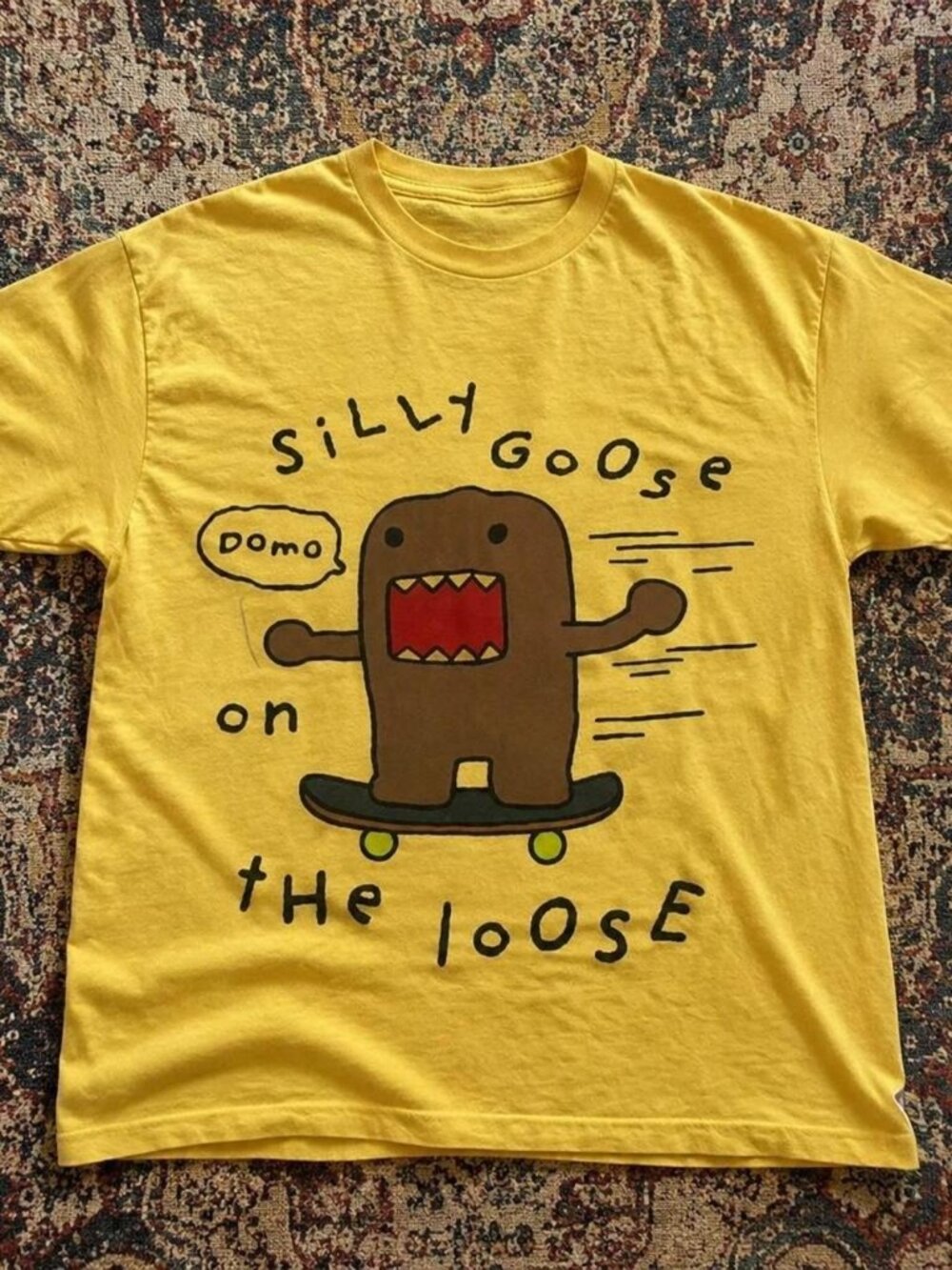 Gildan Daisy Domo Silly Goes On The Loose Graphic Tshirt